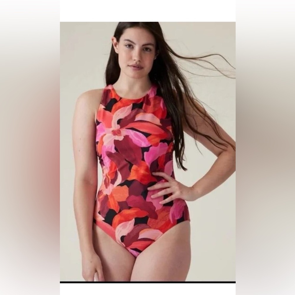 Athleta NWT Women’s Swimsuit Size Large 12/14 One Piece Stunning Colors